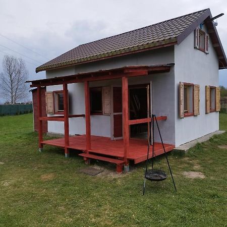 Domek Letniskowy Zastan Zewnętrze zdjęcie